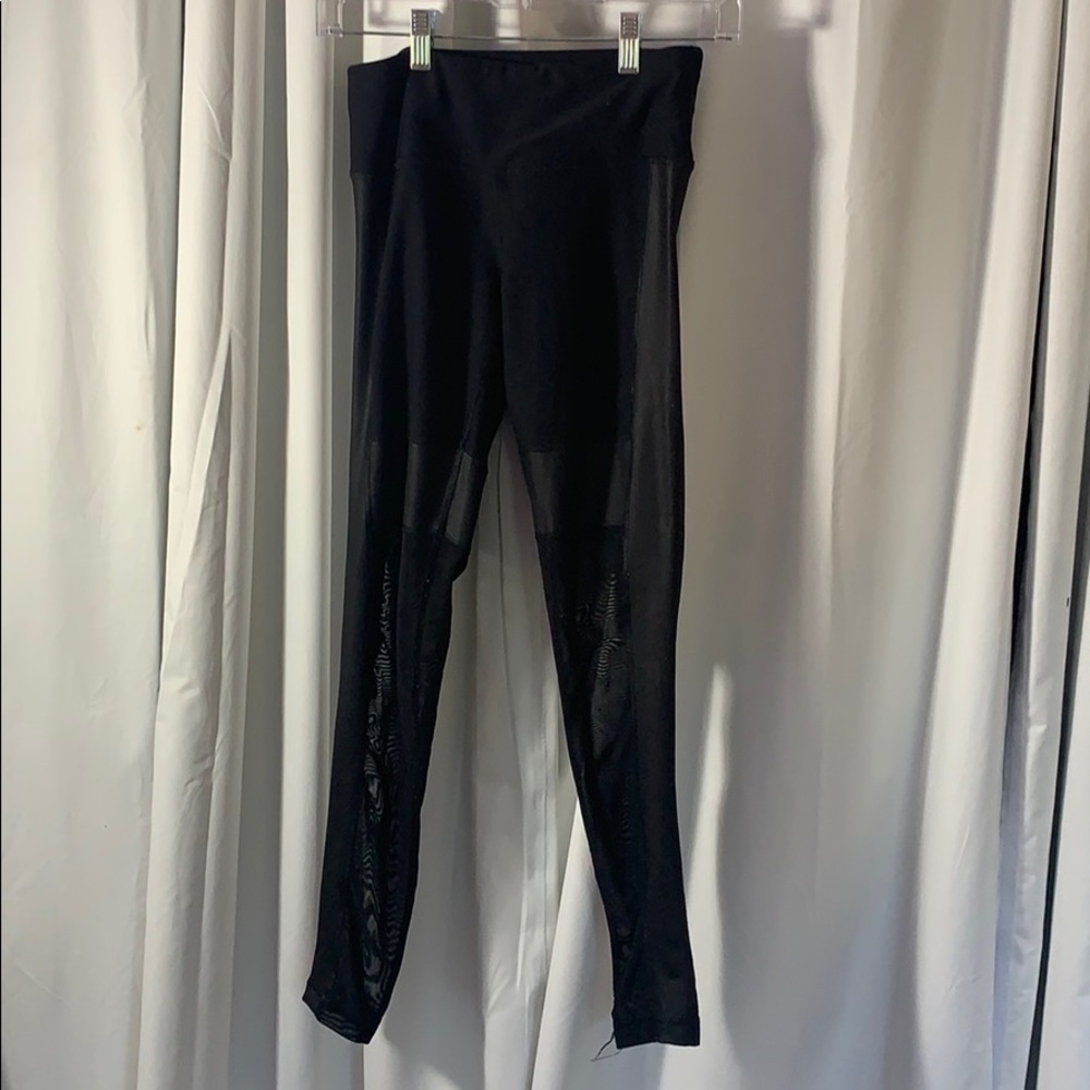 Black leggings